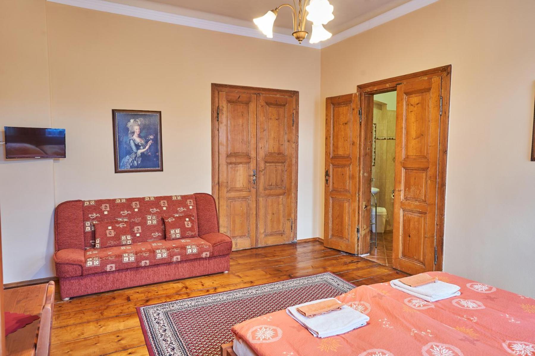 Pension Ulrika - Ubytovani Pod Hradem Loket Extérieur photo